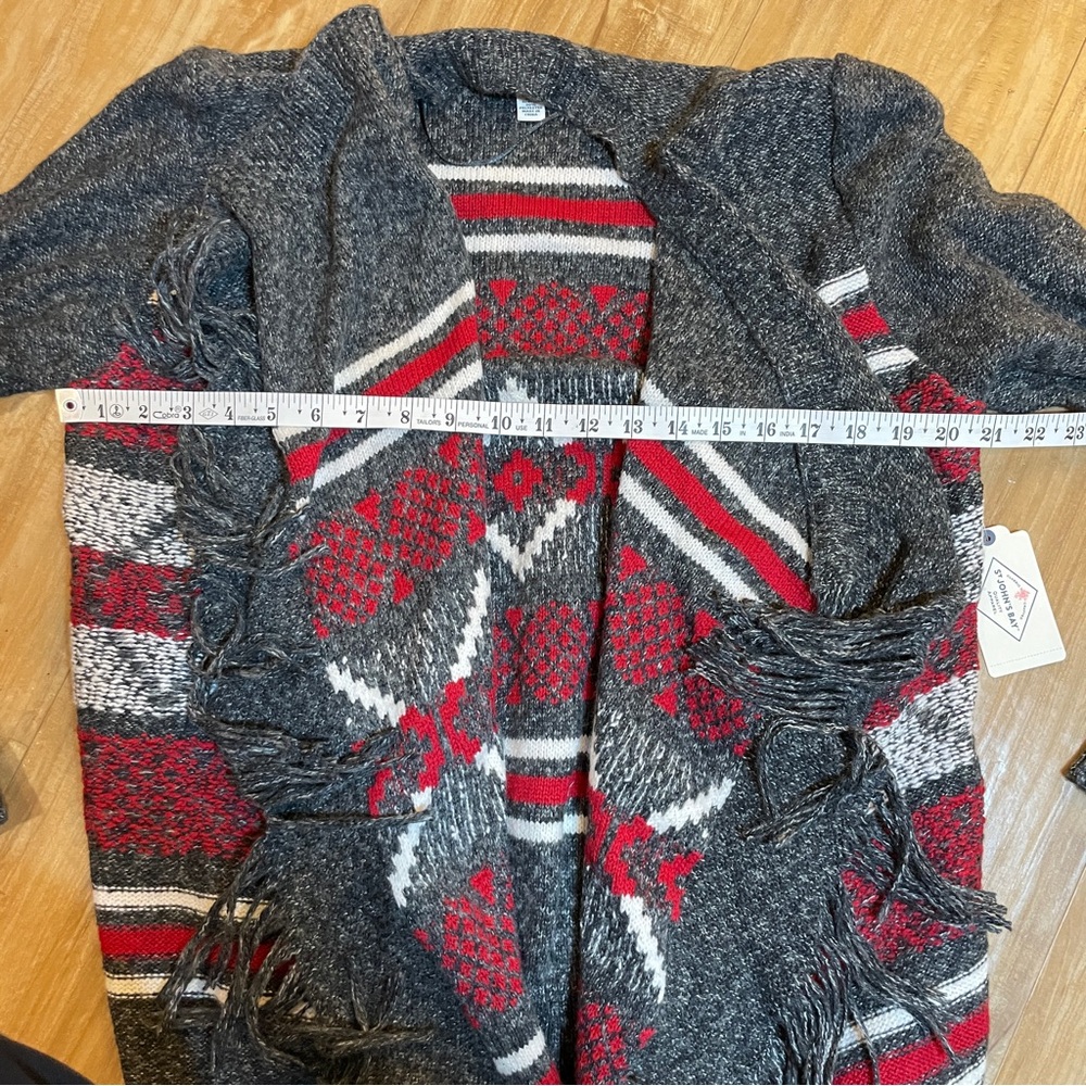 St Johns Bay Cardigan Sweater Gray  Red White Aztec Open Front, Fringe ,XL, NWT - Picture 11 of 12